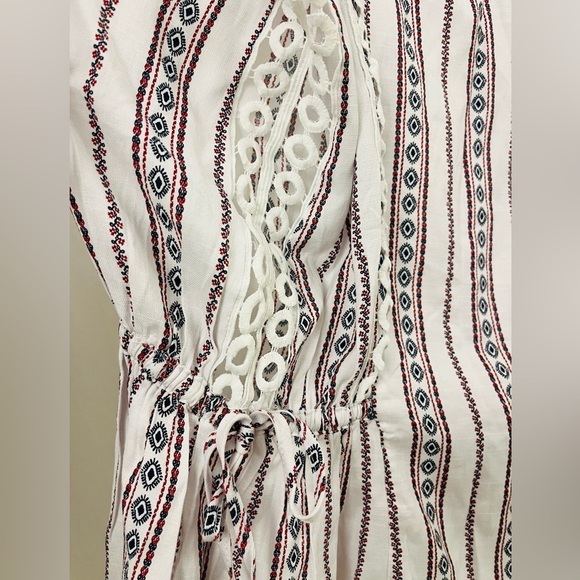 E Hanger M Red Blue Elastic Waist Eyelet Keyhole  Blouse Top Size L - Picture 6 of 8